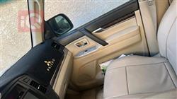 ميتسوبيشي باجيرو